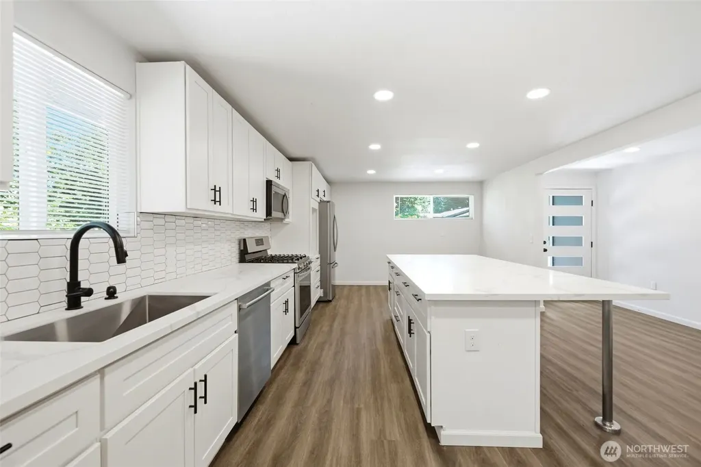 30811 26th Avenue SW Federal Way WA 98023