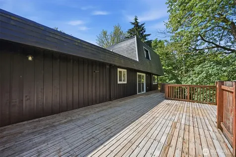 30811 26th Avenue SW Federal Way WA 98023
