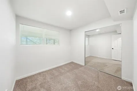 30811 26th Avenue SW Federal Way WA 98023