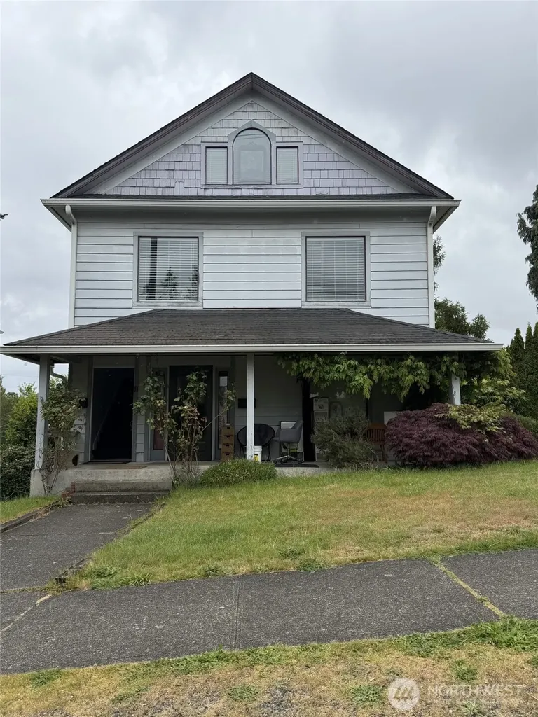 2711 N Washington Street Tacoma WA 98407