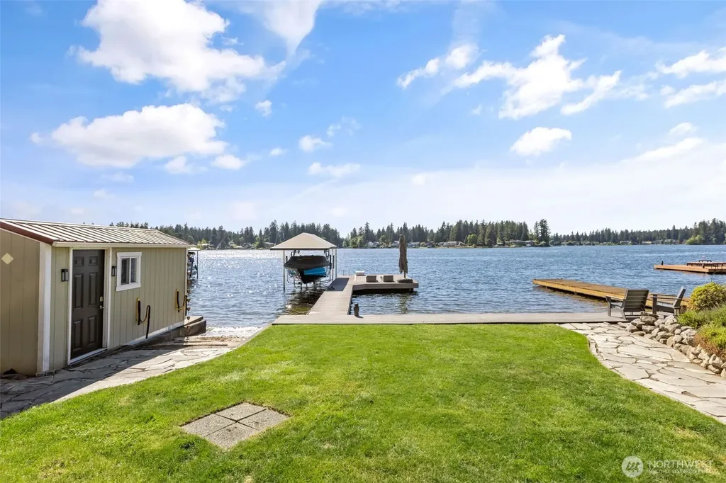 29873 232nd Avenue SE Black Diamond WA 98010