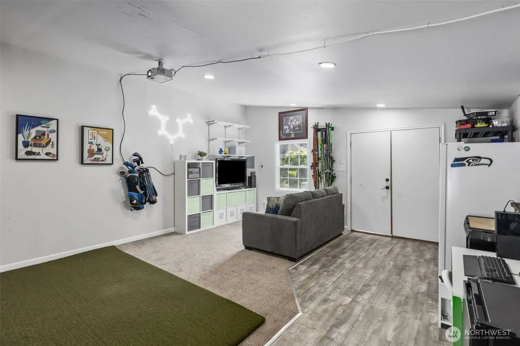 29873 232nd Avenue SE Black Diamond WA 98010