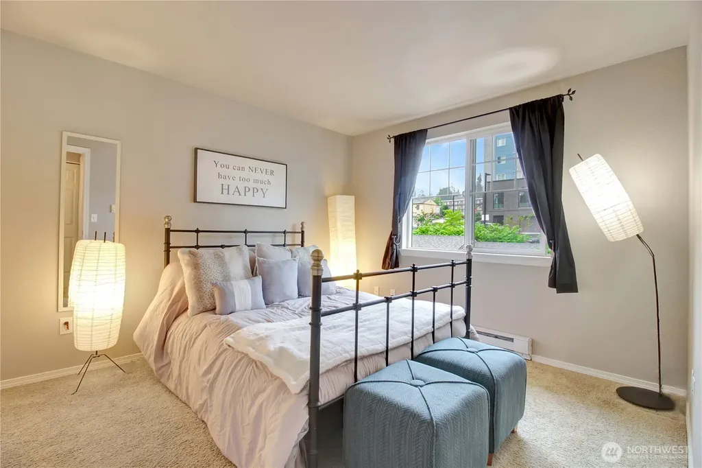 1126 N 198th Shoreline WA 98133