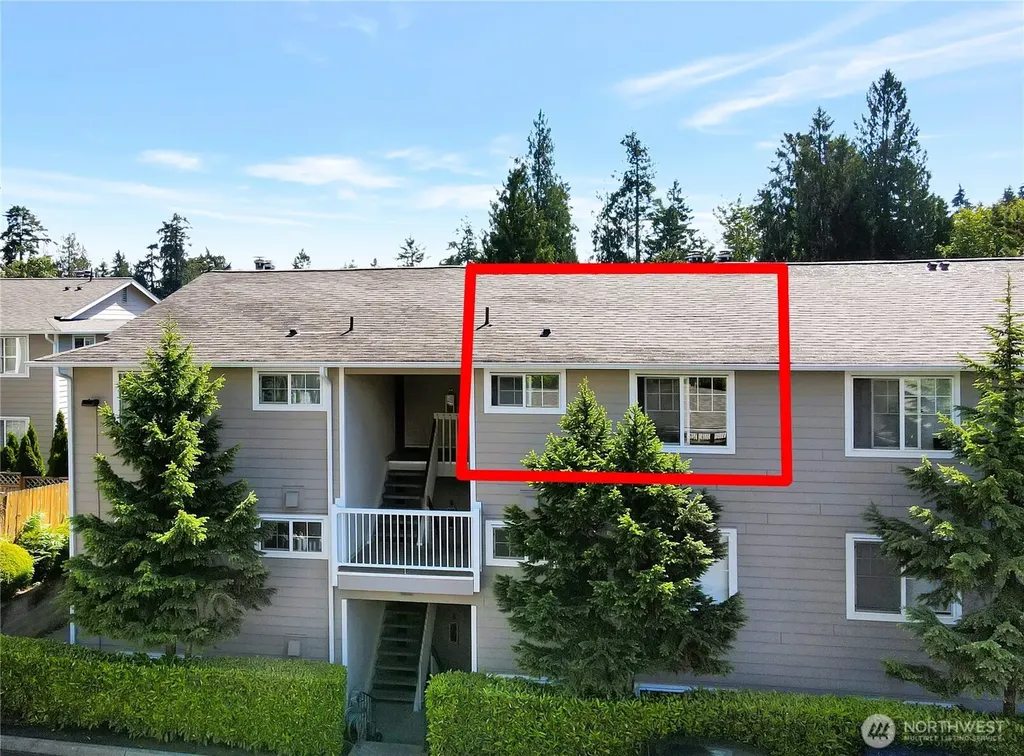 1126 N 198th Shoreline WA 98133