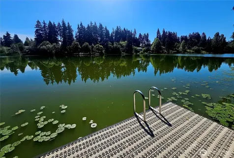 1126 N 198th Street Shoreline WA 98133