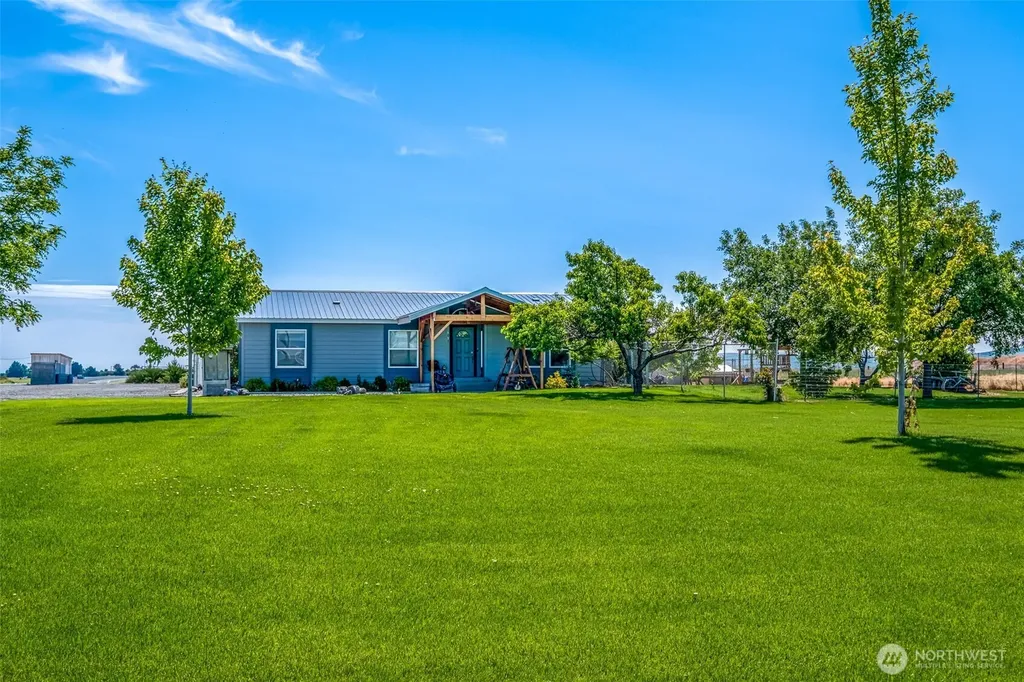 4035 Rd Q SW Quincy WA 98848