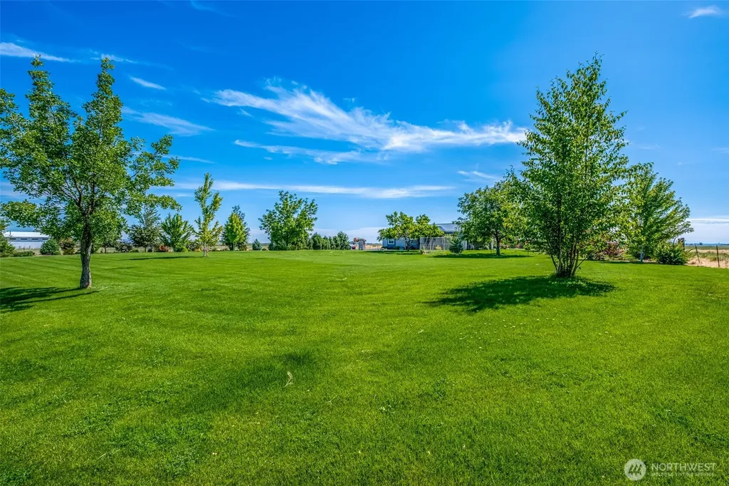 4035 Rd Q SW Quincy WA 98848