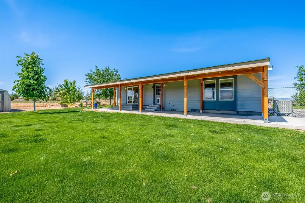 4035 Rd Q SW Quincy WA 98848