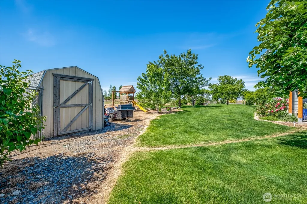 4035 Rd Q SW Quincy WA 98848
