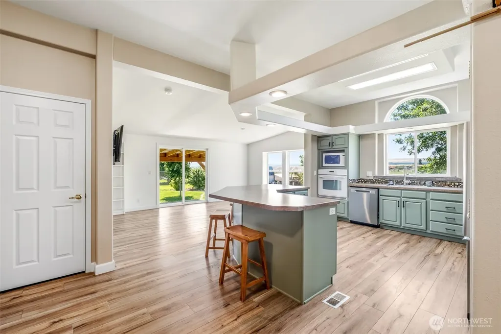 4035 Rd Q SW Quincy WA 98848