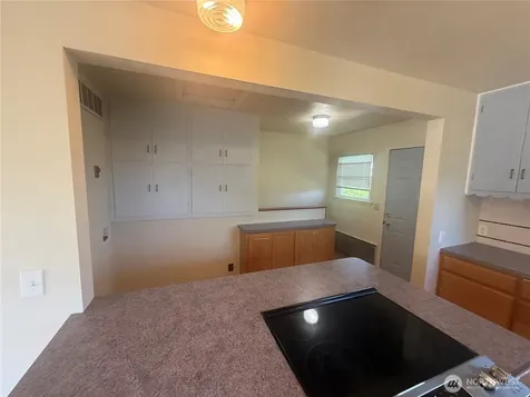 1413 SE Central Avenue College Place WA 99324