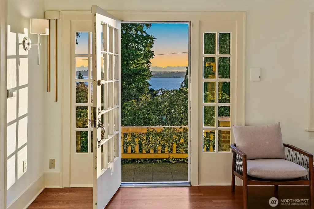 707 Lake Washington Boulevard S Seattle WA 98144