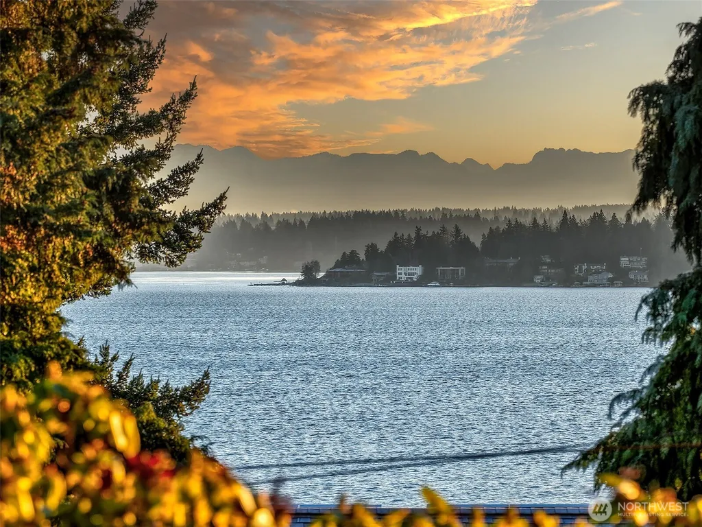 707 Lake Washington Boulevard S Seattle WA 98144