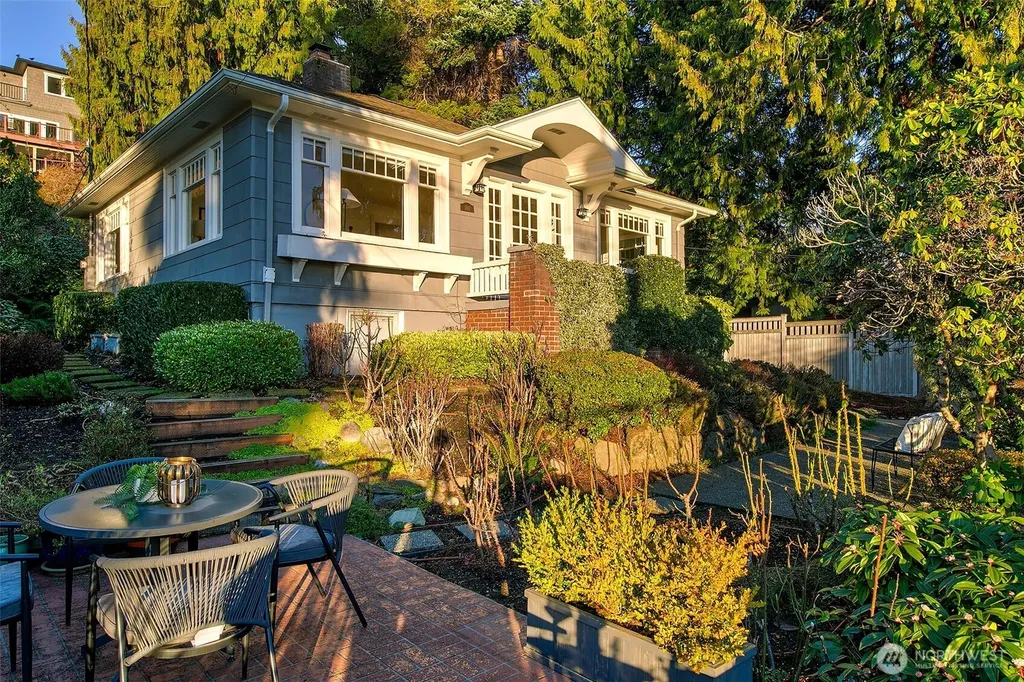 707 Lake Washington Boulevard S Seattle WA 98144