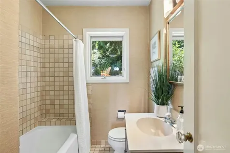 707 Lake Washington Boulevard S Seattle WA 98144