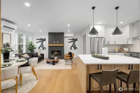 691 NW Locust St (Homesite #11) Issaquah WA 98027