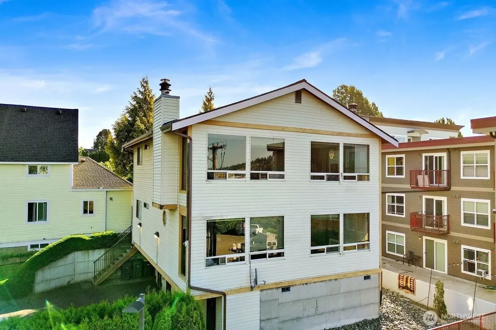 1408 G Street Bellingham WA 98225