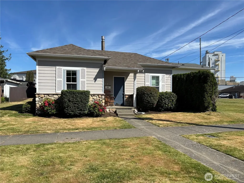 408 Edson Street Lynden WA 98264