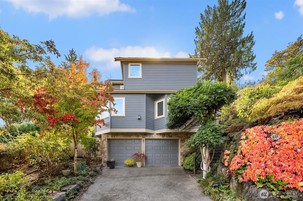 4411 NE 90th Street Seattle WA 98115