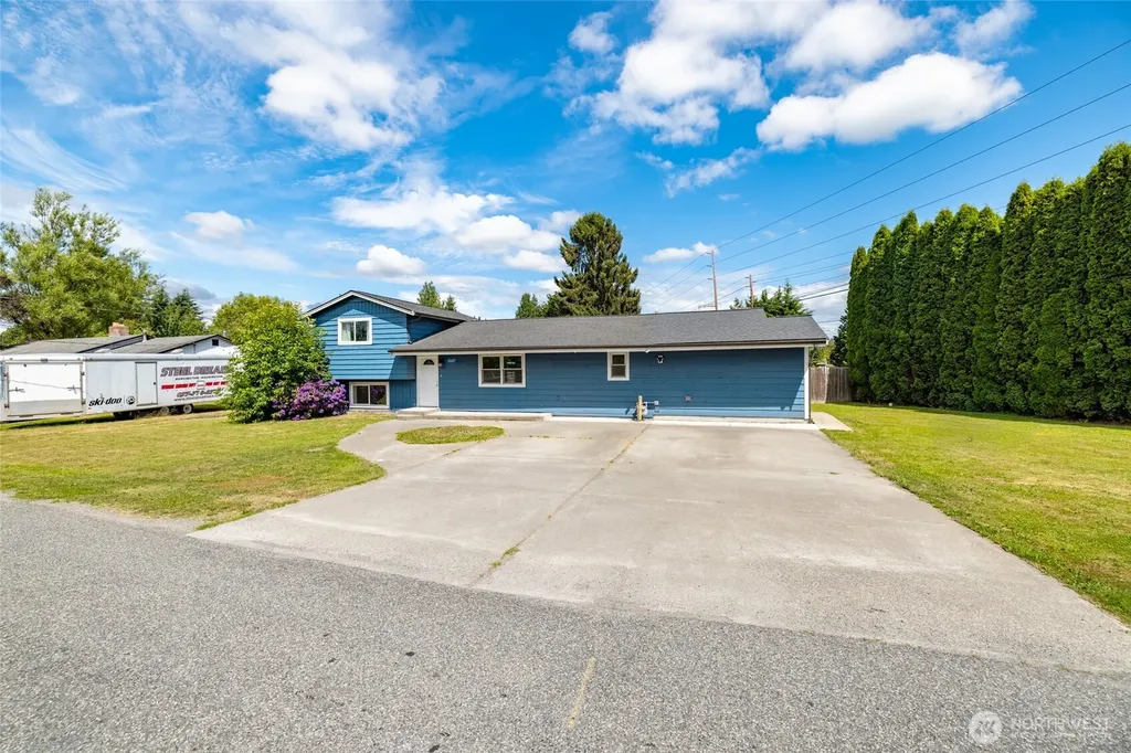 10687 Vista View Drive Sedro Woolley WA 98284