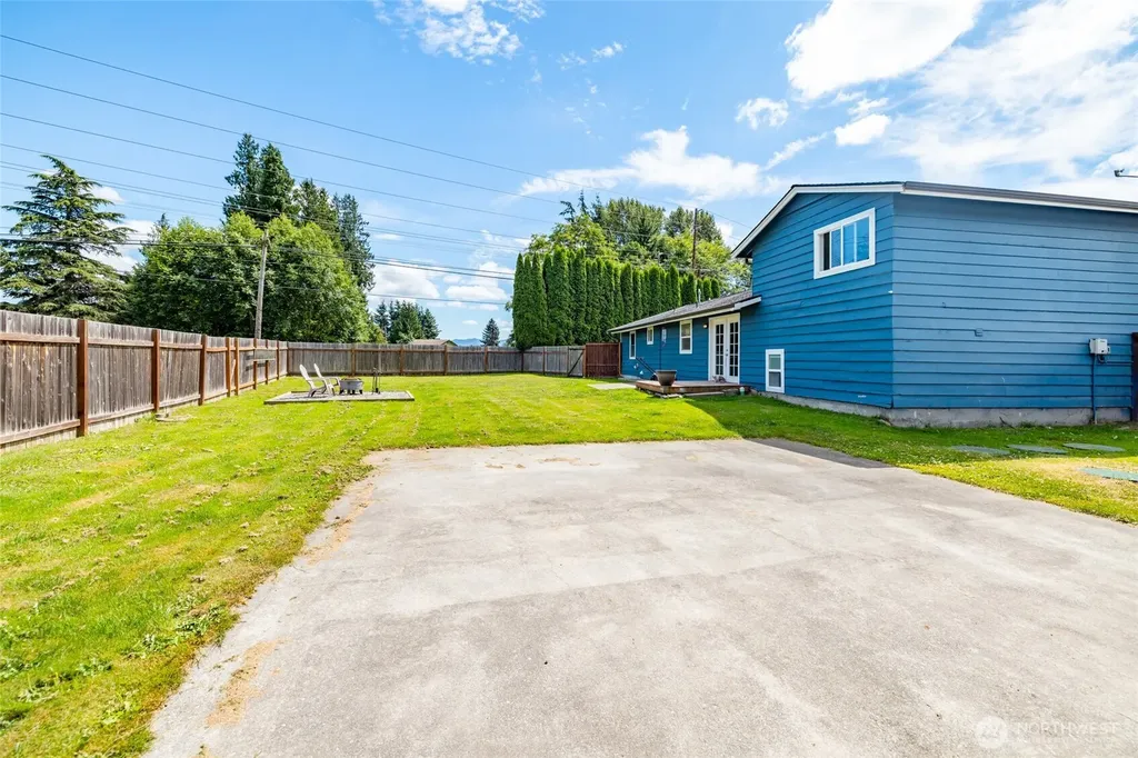 10687 Vista View Drive Sedro Woolley WA 98284