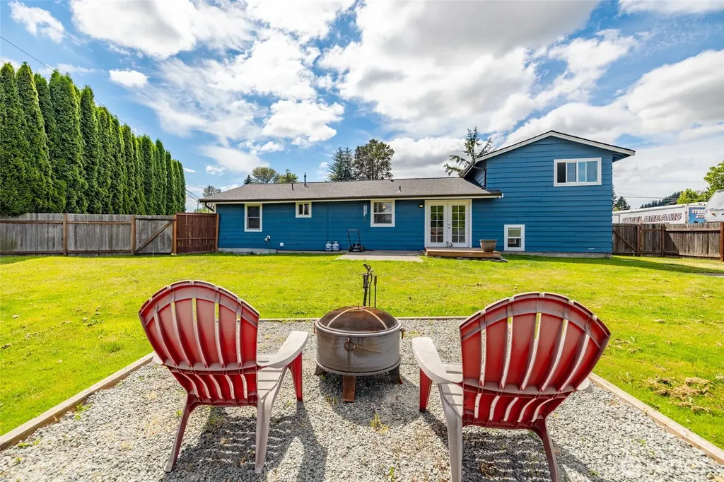 10687 Vista View Drive Sedro Woolley WA 98284
