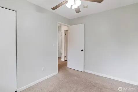 1132 S 22nd Court Renton WA 98055
