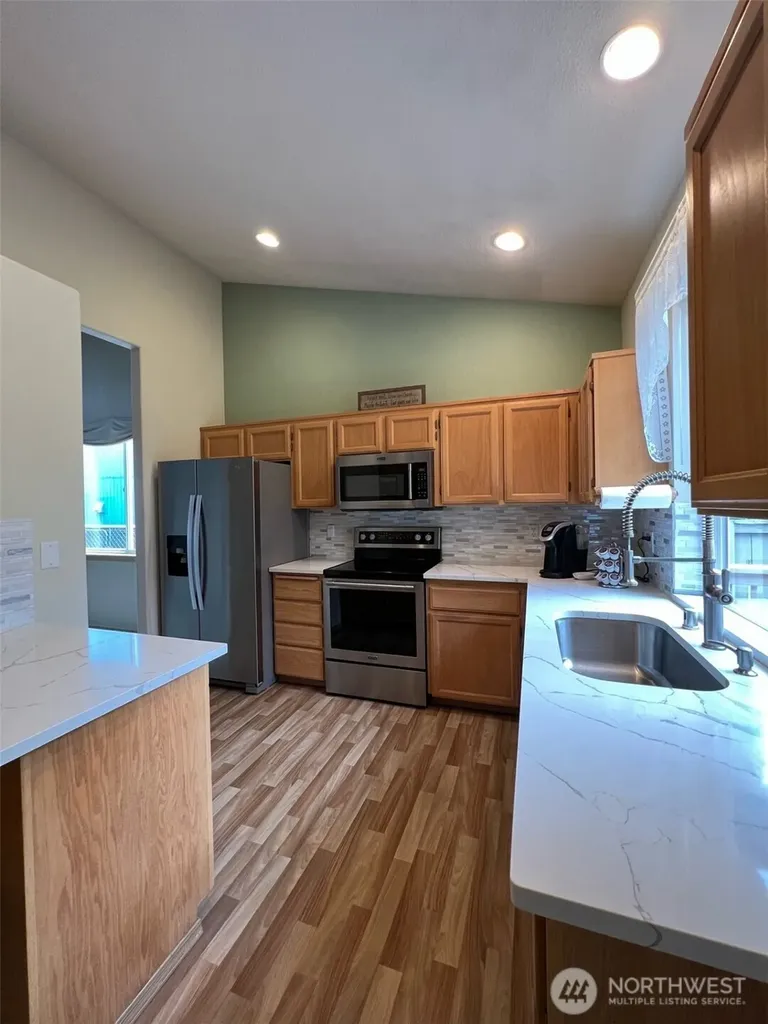 1224 130th Street E Tacoma WA 98445