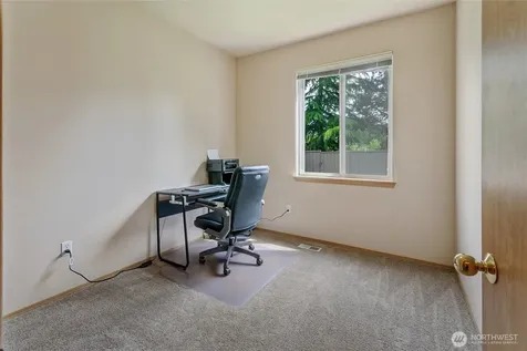 1224 130th Street E Tacoma WA 98445
