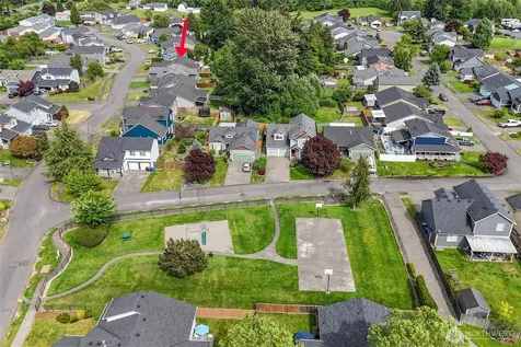 1224 130th Street E Tacoma WA 98445