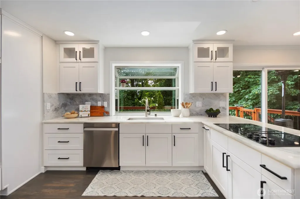 2801 198th Avenue SE Sammamish WA 98075