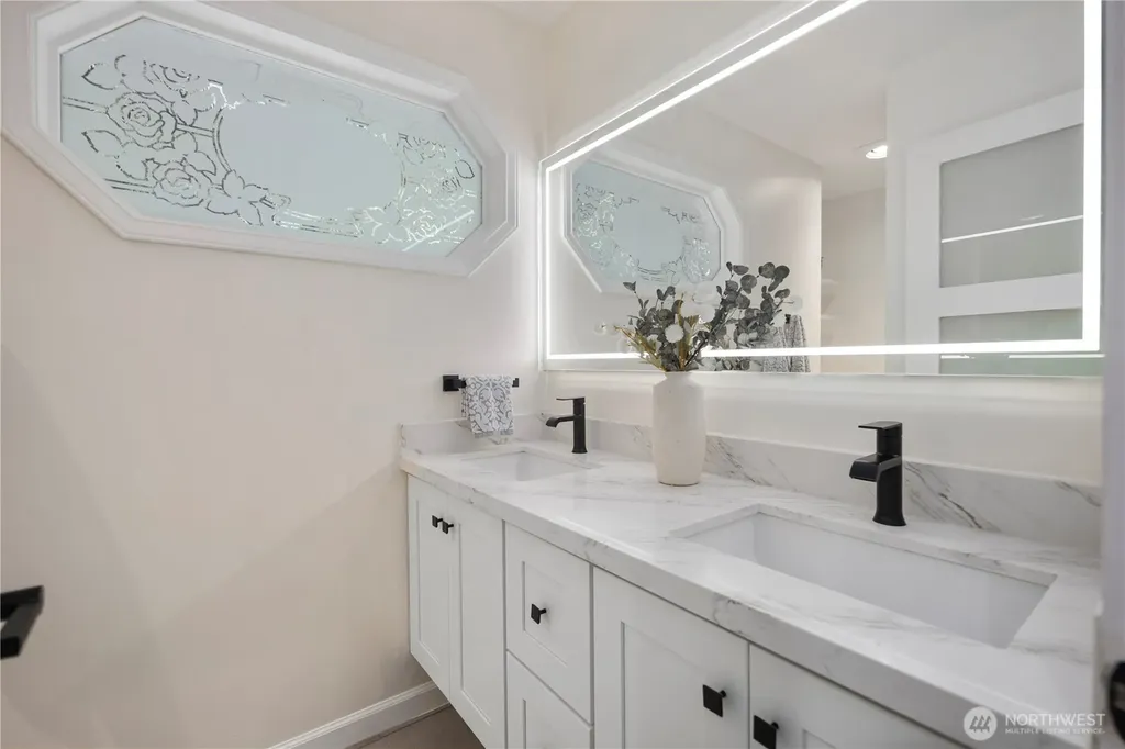2801 198th Avenue SE Sammamish WA 98075