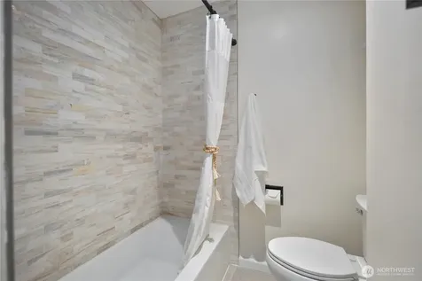 2801 198th Avenue SE Sammamish WA 98075