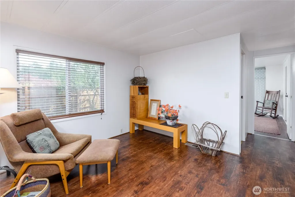 2016 Queen Anne Place Port Townsend WA 98368
