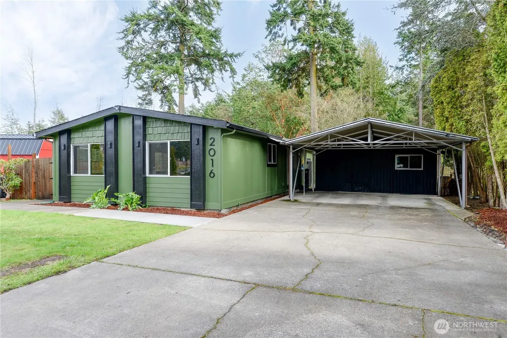 2016 Queen Anne Place Port Townsend WA 98368
