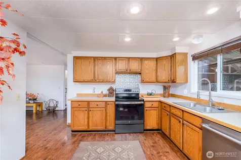 2016 Queen Anne Place Port Townsend WA 98368