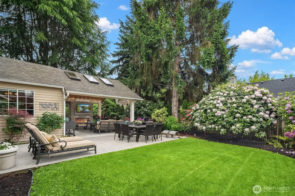 6311 110th Avenue NE Kirkland WA 98033