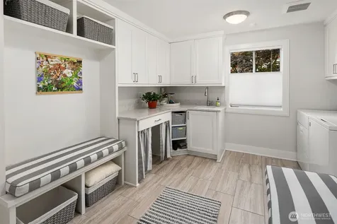 6311 110th Avenue NE Kirkland WA 98033