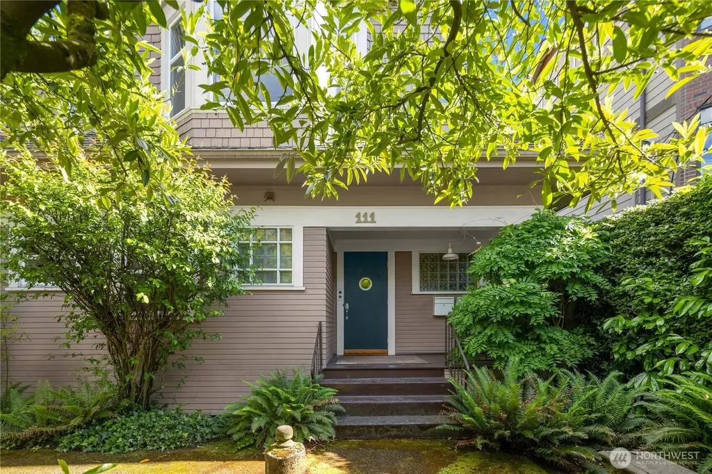 111 W Kinnear Place Seattle WA 98119
