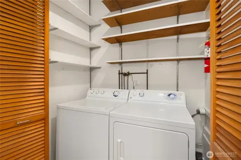 111 W Kinnear Place Seattle WA 98119