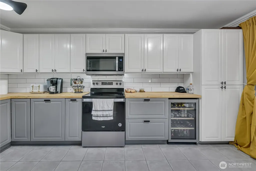 3425 S 176th Street Seatac WA 98188