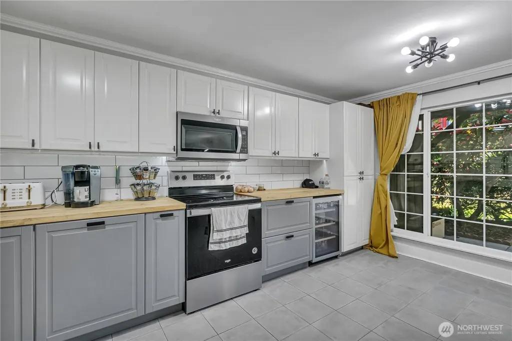 3425 S 176th Street Seatac WA 98188