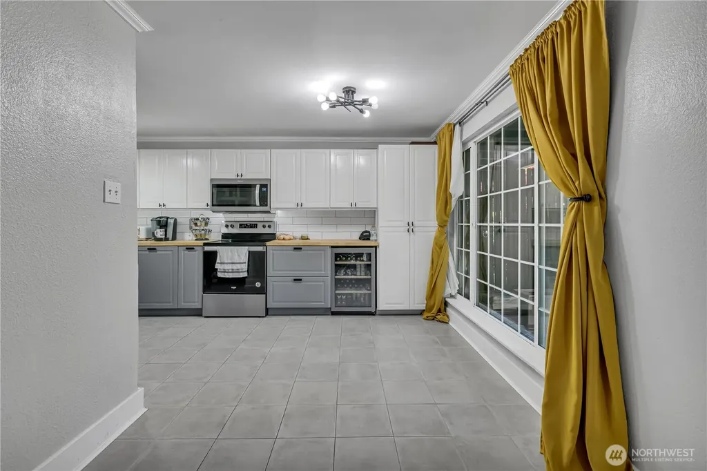 3425 S 176th Street Seatac WA 98188