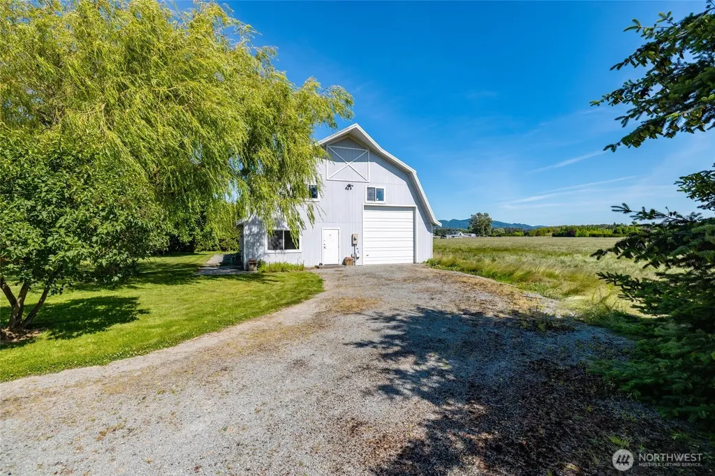 17032 Dunbar Road Mount Vernon WA 98273