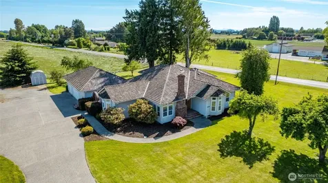 17032 Dunbar Road Mount Vernon WA 98273