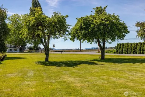 17032 Dunbar Road Mount Vernon WA 98273
