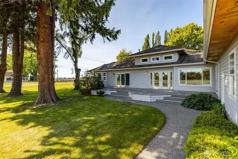 17032 Dunbar Road Mount Vernon WA 98273