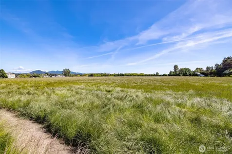17032 Dunbar Road Mount Vernon WA 98273