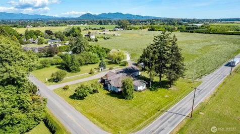 17032 Dunbar Road Mount Vernon WA 98273