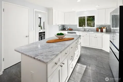 7037 NE 137th Street Kirkland WA 98034
